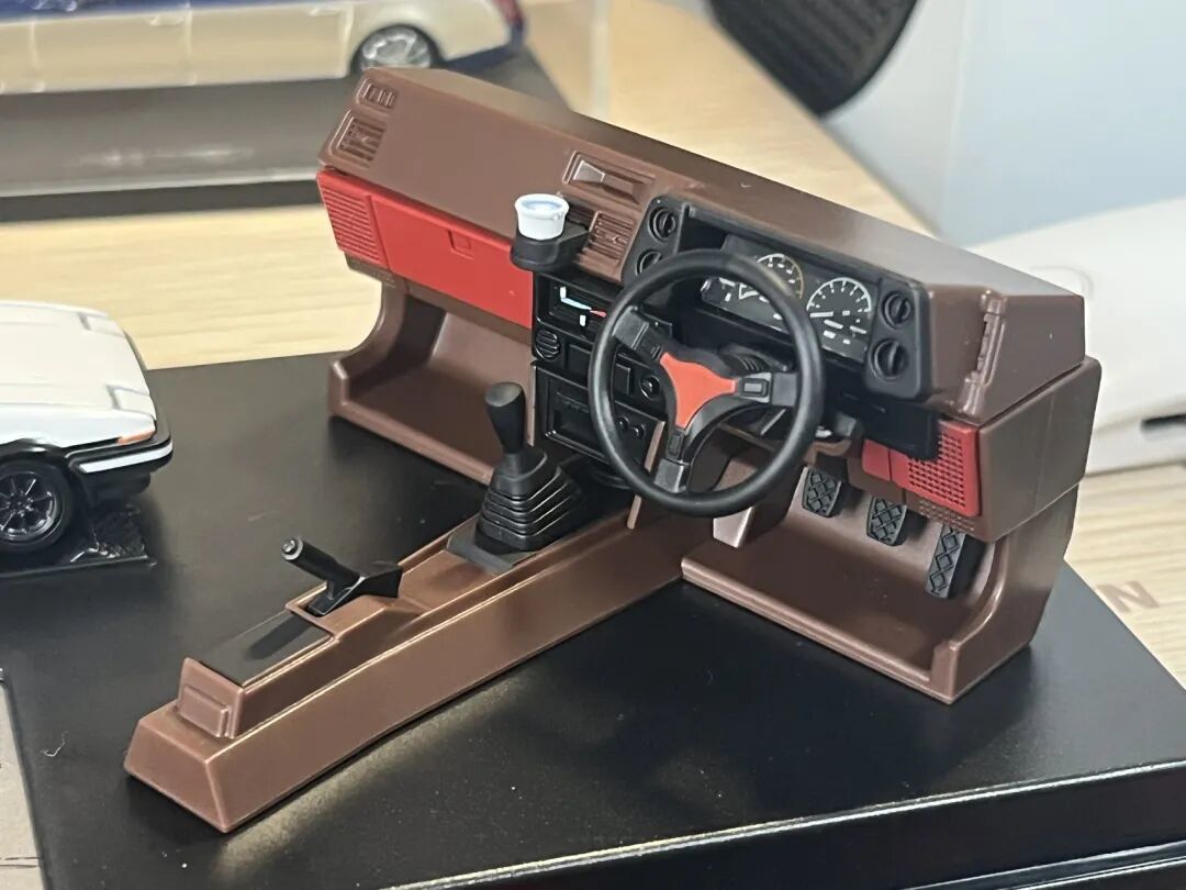 模玩-1/64车模-头文字D三十周年限量版 Ae86 驾驶台套装 丰田Tureno