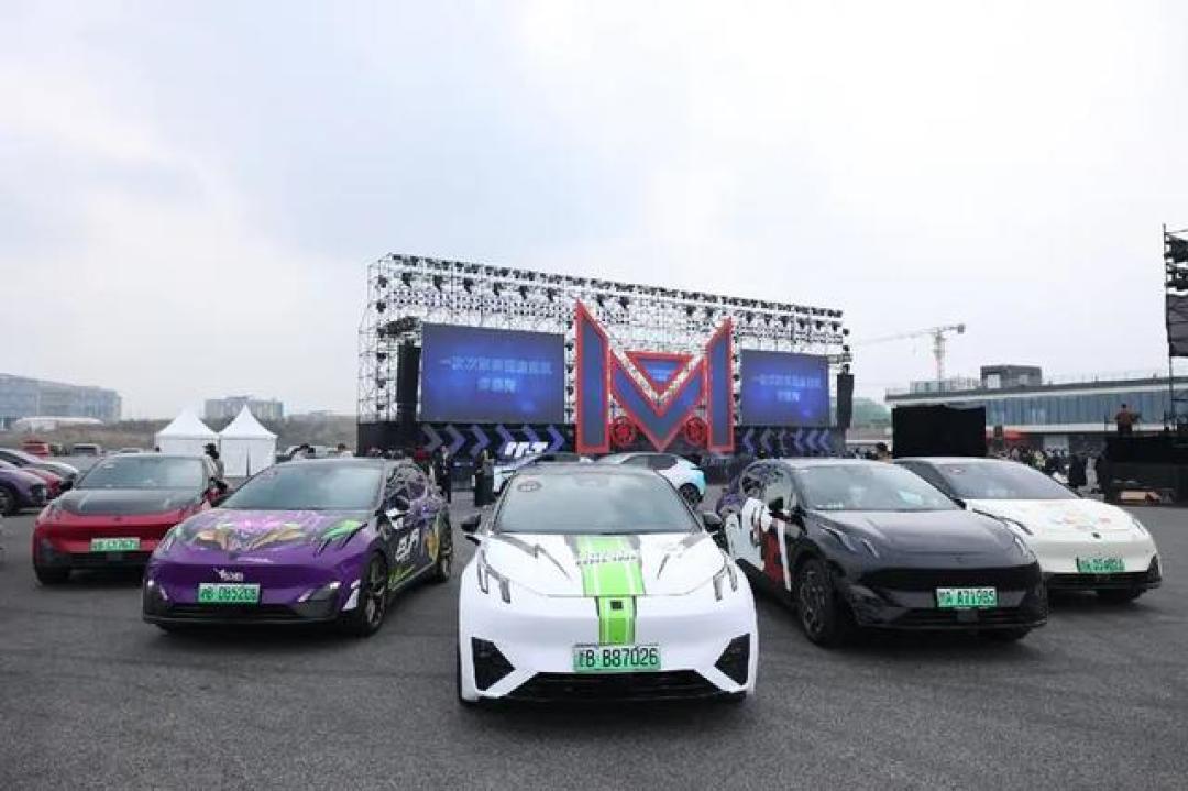 狂喜!天府极速嘉年华放大招,领克Z20下赛道体验感封神