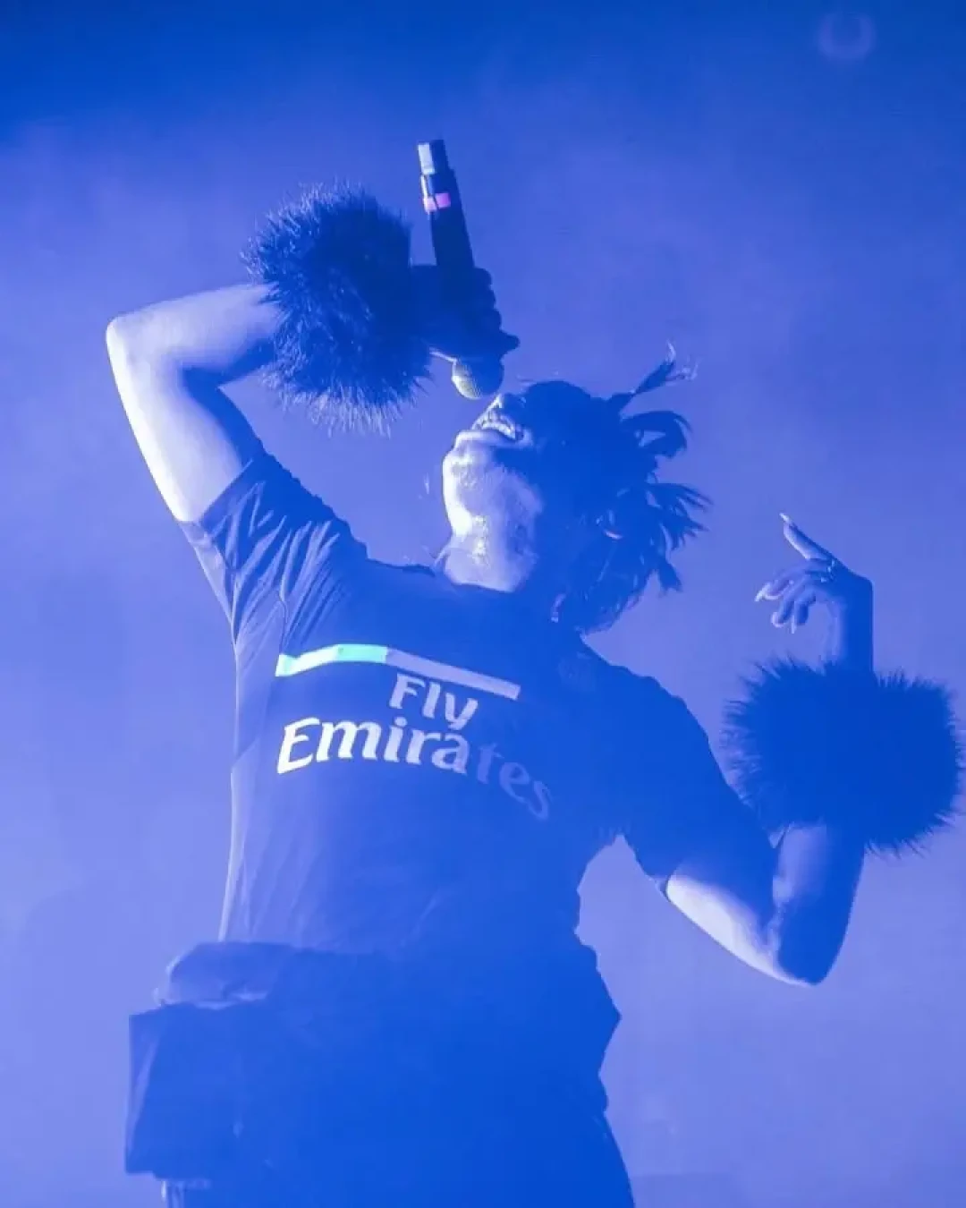 Ecco2k是Drain Gang里时尚品味最前卫的男人