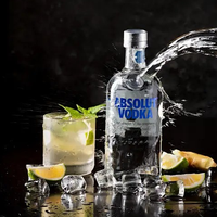 伏特加是新手调酒的万能钥匙还是平庸选择？3000+用户观点大碰撞