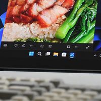 海乐思S135便携屏简评：13.5英寸，支持“一线通”连接，丰富接口