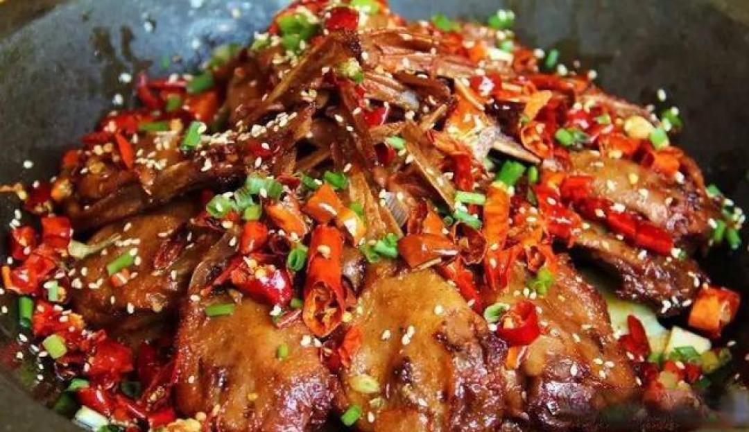 从辣椒炒肉到莲花血鸭,江西菜才是深藏不露的下饭天花板
