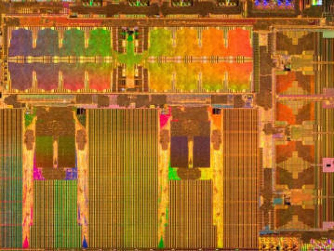 马斯克AI5芯片设计收官，性能猛增40倍，赋能FSD和机器人