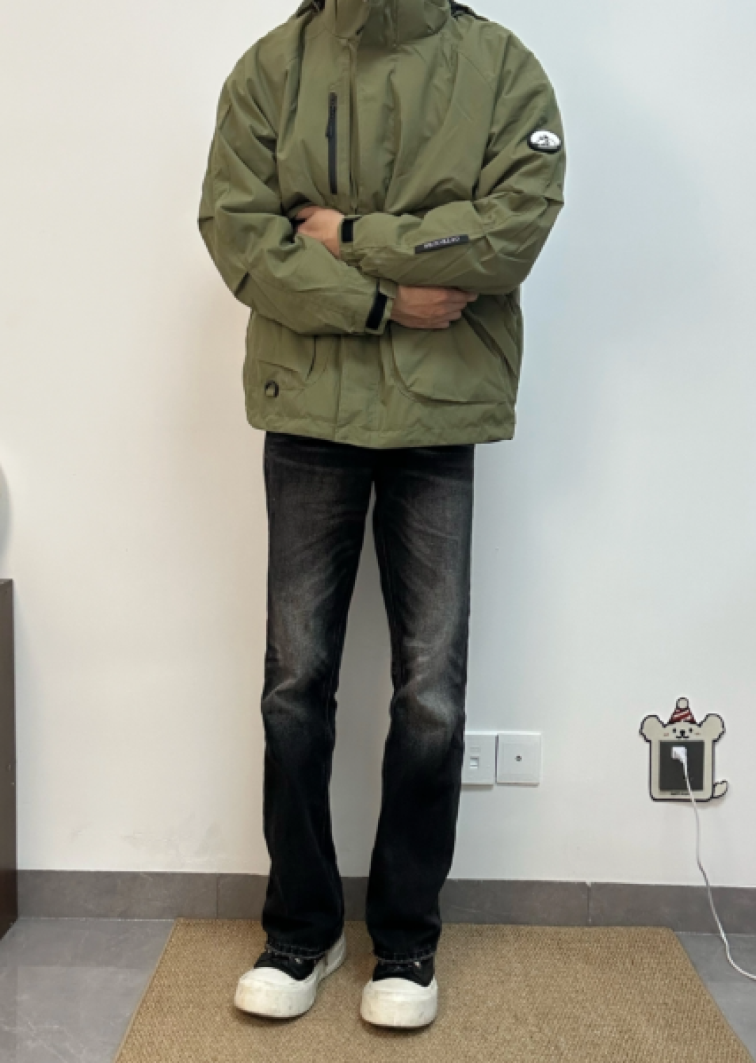 不建议买的4个中产冲锋衣,听着上档次,实则智商税,烂大街了!