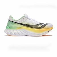 极限四选一！每个品牌的最牛跑鞋都是谁？