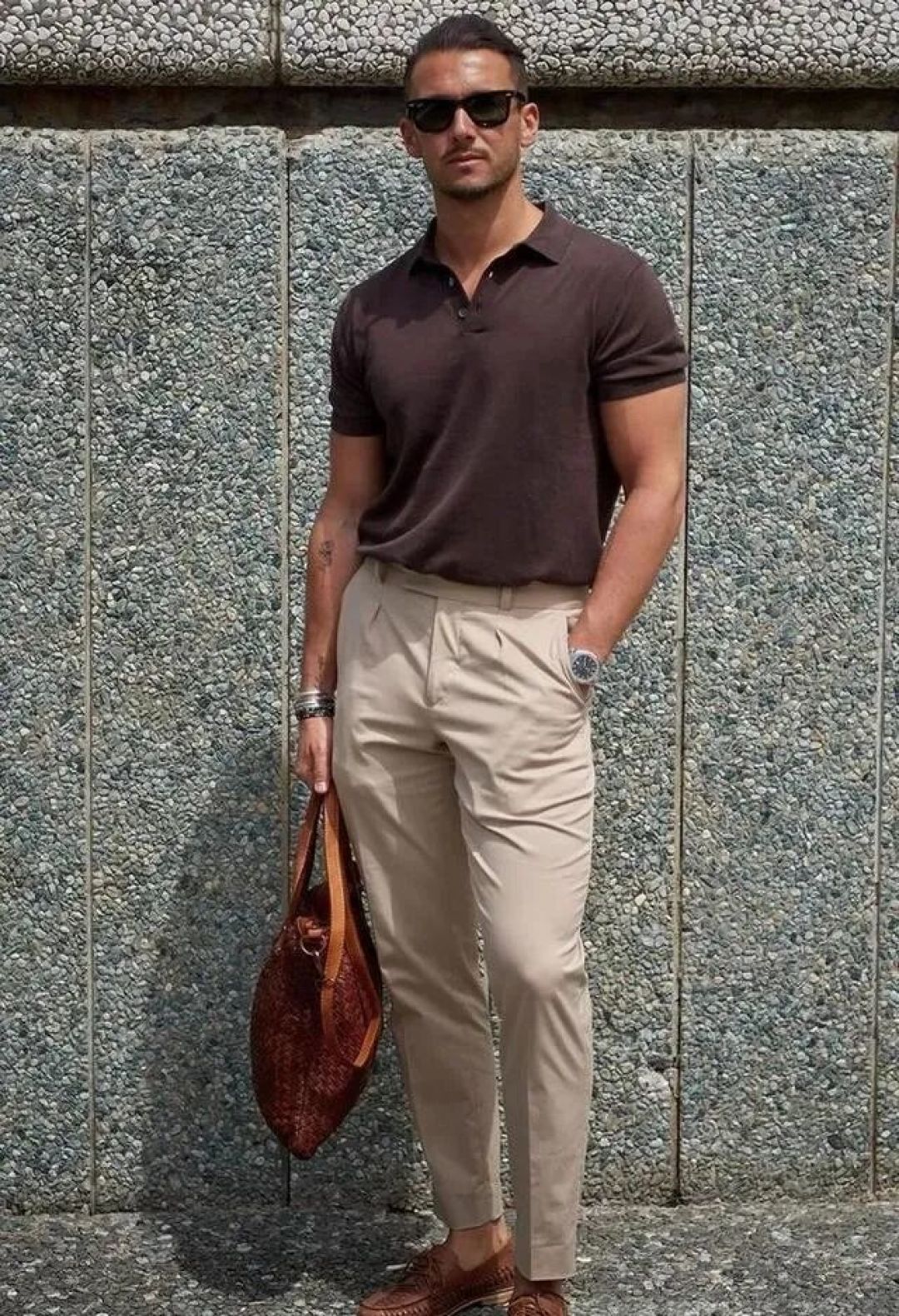 你永远可以相信欧美男人的穿搭,即便是土味单品,也能穿出高级感