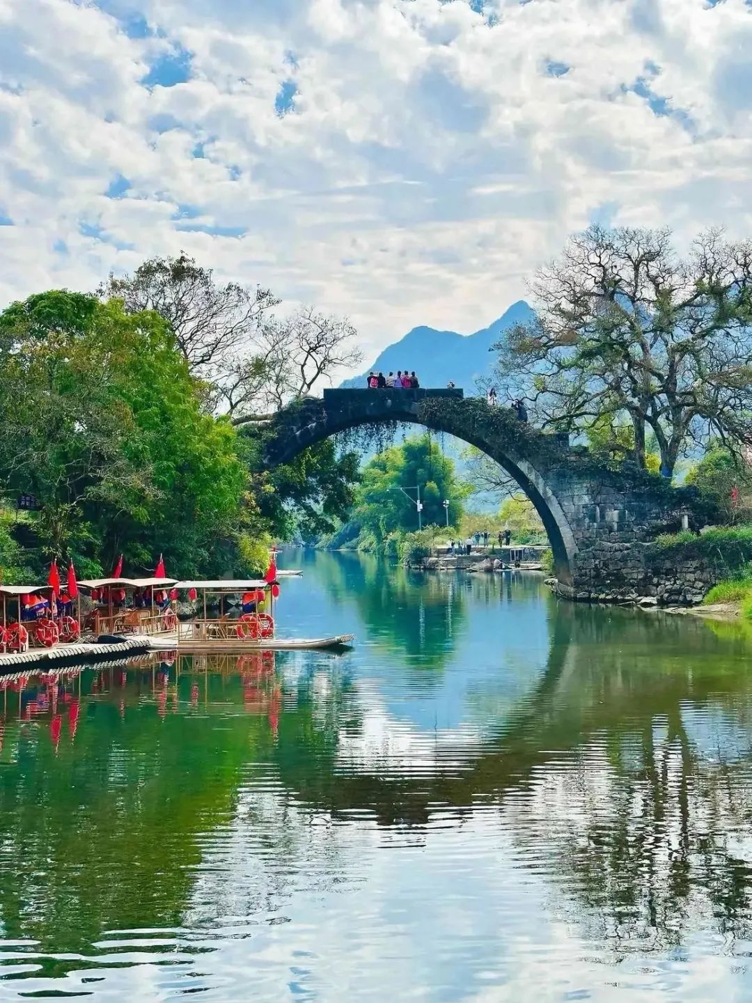 趁父母还能走动!中国8大适老旅行地,错过这些将成为一生遗憾