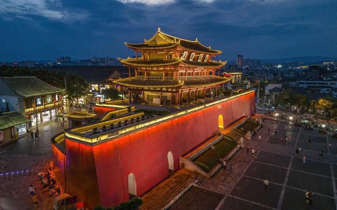 过年旅行去哪里玩,这6个地方,年味儿浓厚,人文景观丰富