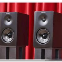 传奇英国声的现代化宣言：试听雨后初晴NLE 1有源扬声器。