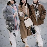 被北京三里屯街拍惊艳到了：不露脚踝、不穿小白鞋，同样保暖时尚