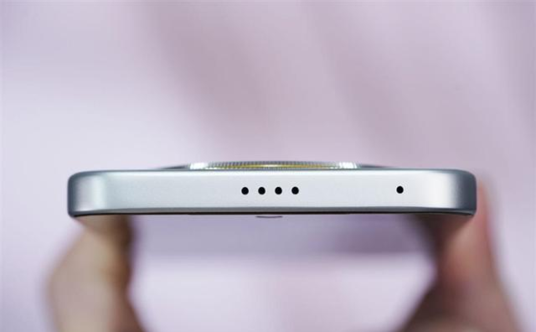 AI赋能千行百业一线观察|AI加速落地物业服务(图1)