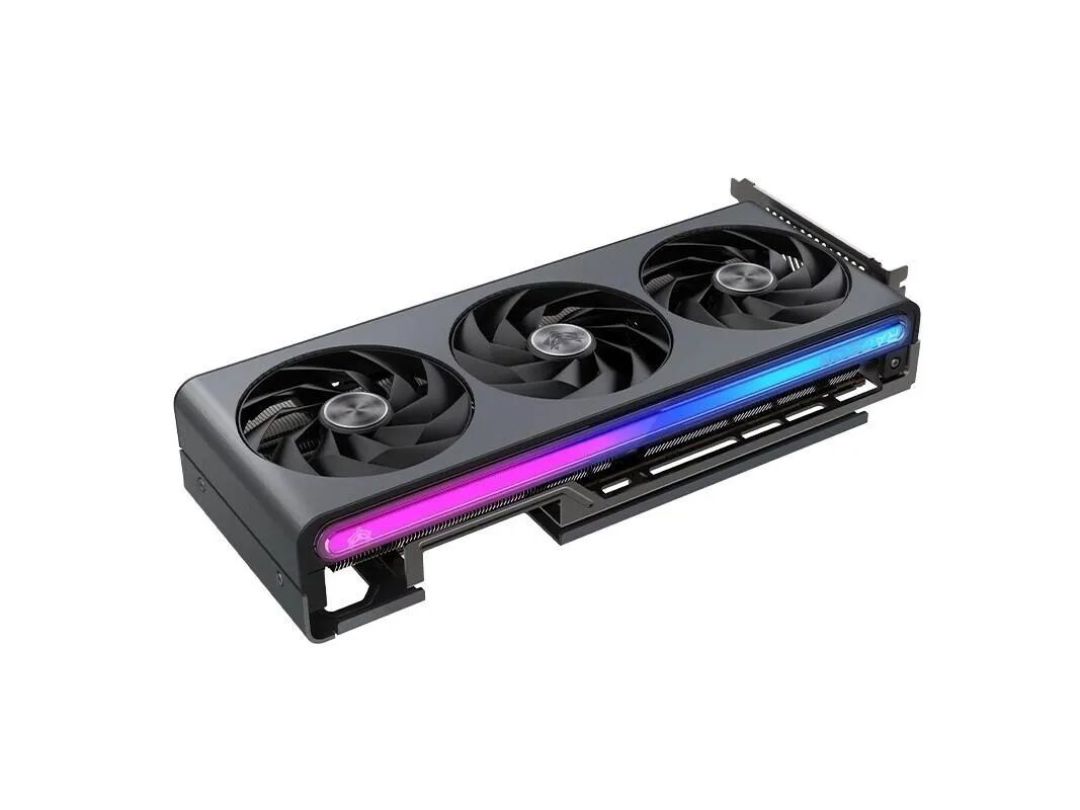 1440p 100fps+全特效!16G显存如何根治「爆显存焦虑」?