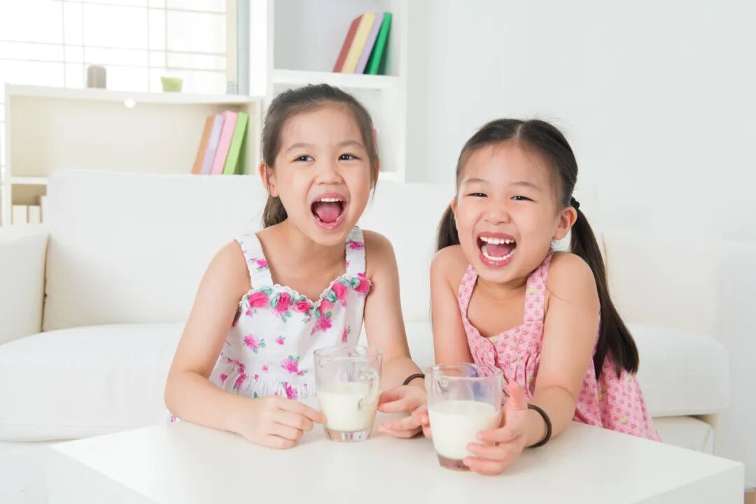 维生素D到底吃到几岁?什么时间段吃效果最好?