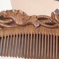 宝子们，送礼不知道选啥？金丝檀木梳子来啦！