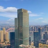 环幕江景，遇知心桥：洲至奢选重庆TFT酒店，开启桥都奢享新篇