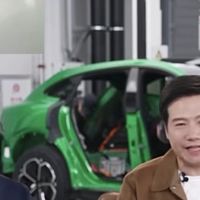 雷军直播揭秘小米SU7技术亮点