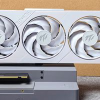 纯白高颜值“甜点”显卡：影驰 RTX 5060 圣刃 OC开箱评测