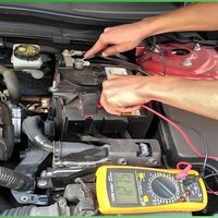 汽车电瓶亏电必须换新？修车工与老司机观点大PK