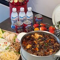 50万人看过的招牌美蛙鱼火锅家庭版教程我的拿手招牌美蛙鱼又来啦，这次是应姐妹们要求的2-3人家庭版，冬天在家来一锅太香了！！快一起做起来吧！