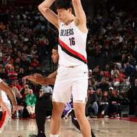 库里频繁上脚李宁球鞋，国产品牌能否签下NBA顶级巨星？全网观点大PK