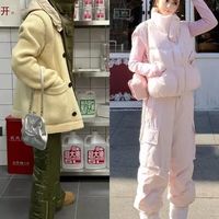 没想到，今年“雪地靴”竟然火了！时髦减龄又洋气，怎么搭都好看
