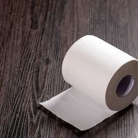 曝光预警！厨房纸荧光剂超标，九成样品不达标，清洁食材隐患重重！