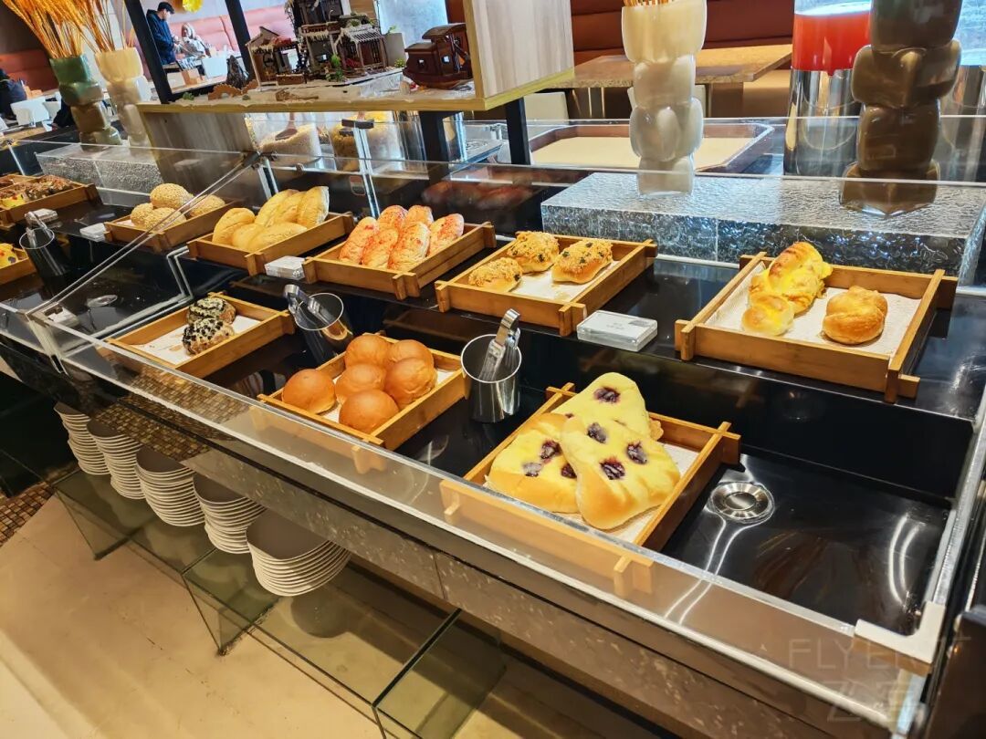 入住了N次的昆山万怡酒店，历久弥新，常年不到300块房价还有24小时酒廊