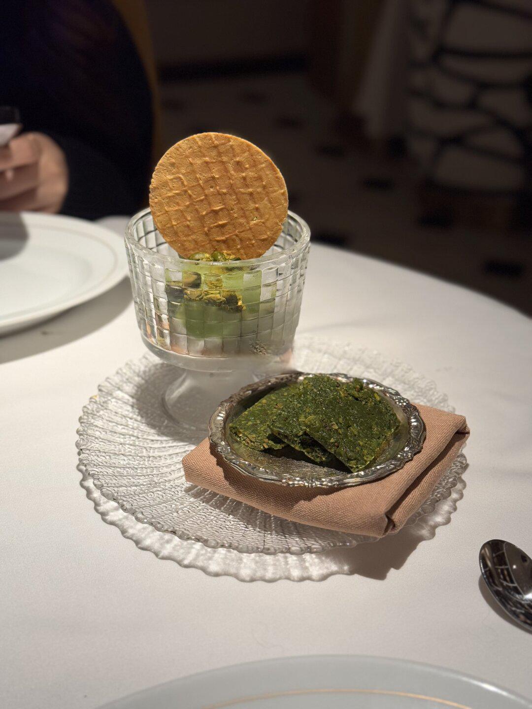 沪上老牌法餐顶流🍴吃到了惊艳的黑胡椒蟹