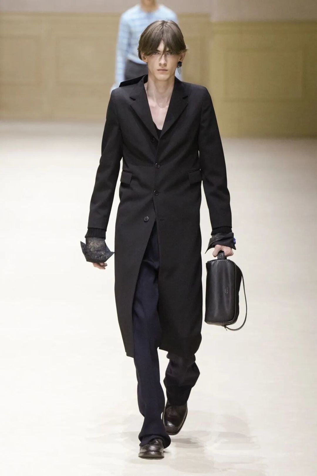 Prada 2026秋冬男装系列,破坏的美感