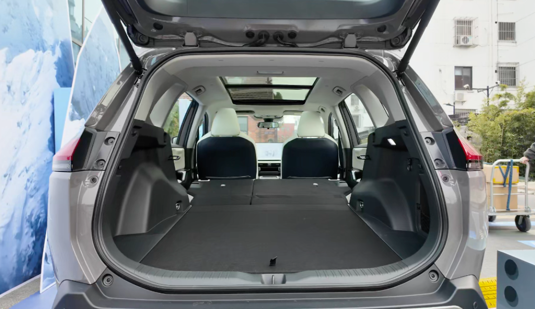 15 万上双擎! 丰田全新 RAV4哪款车最划算