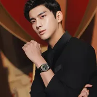 在张园，读懂腕间的松弛与秩序