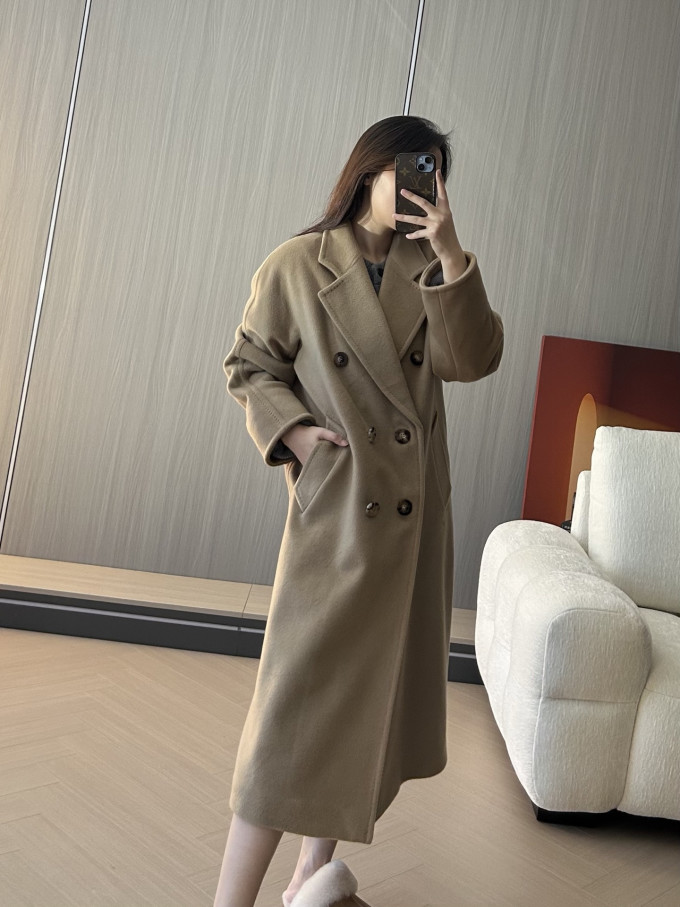 皮尔·卡丹服饰鞋包