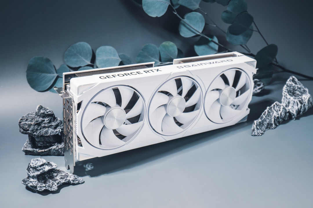《破碎怪谈:恶意取关》耕升RTX5060 Ti 16GB 踏雪X3OC惊悚心灵救赎