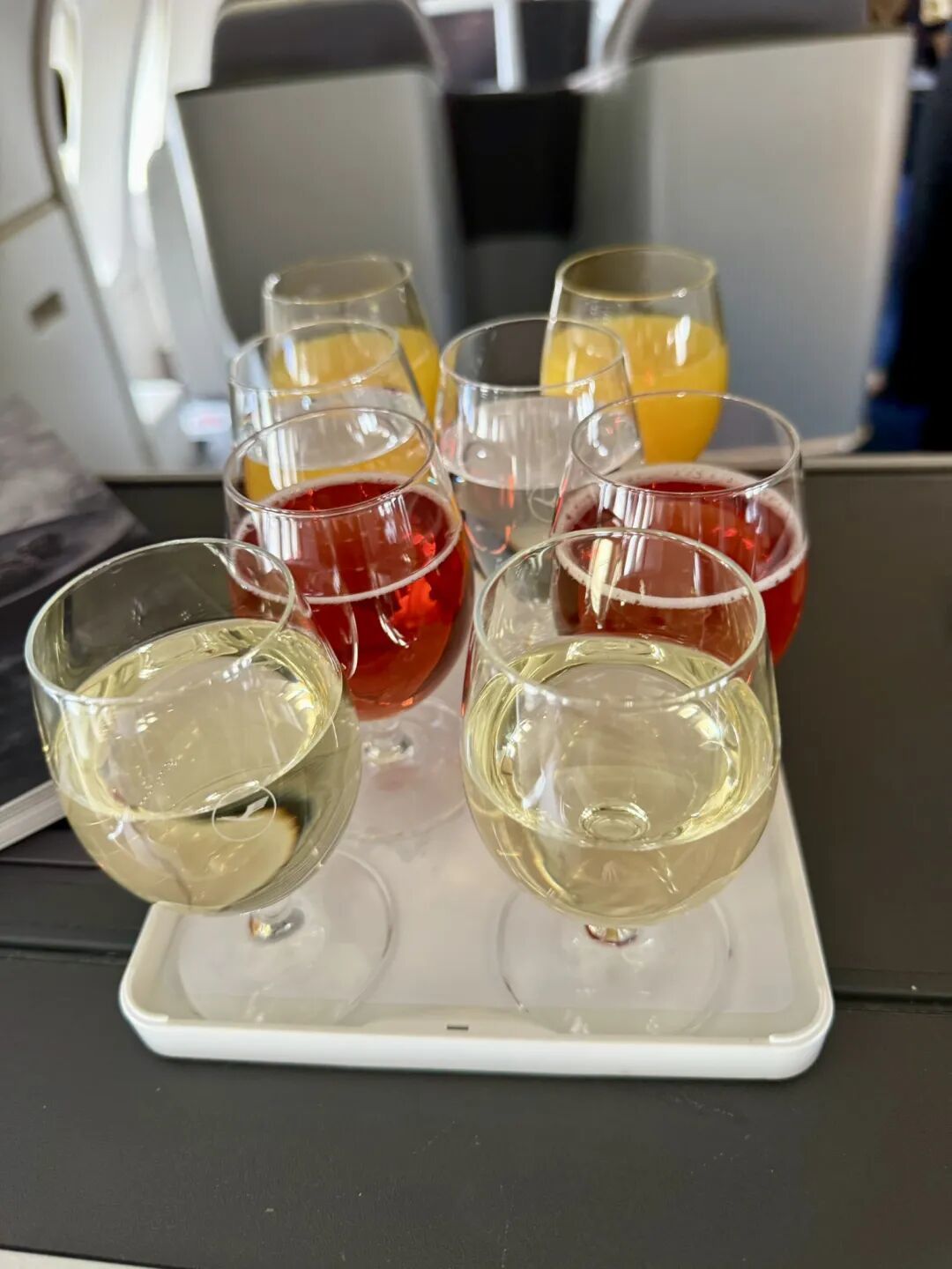 28K点数拿下跨洋商务舱,却被临时换成24年机龄空中女皇:惊险,但值!