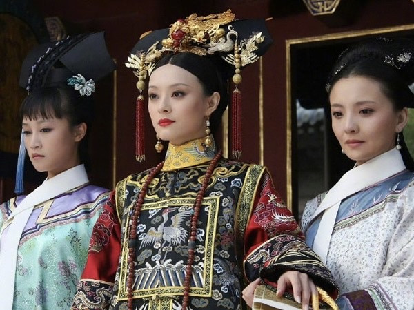 《甄嬛传》：我的电子榨菜，重温不腻的宫廷盛宴。