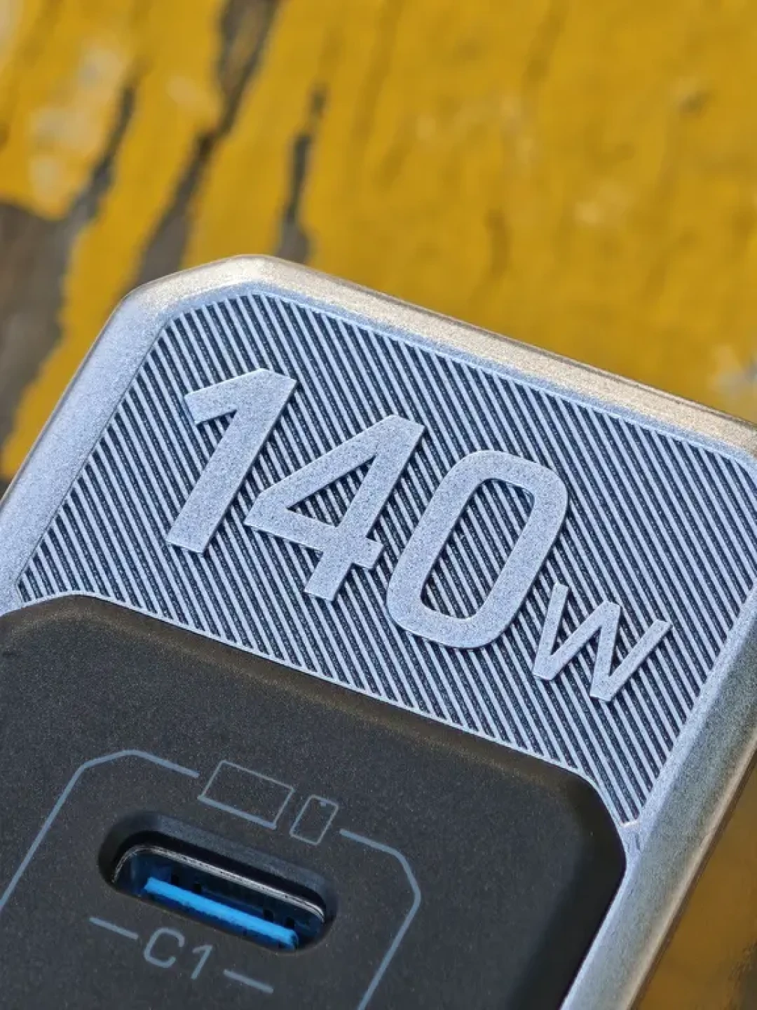 支持小米90w 航嘉140w氮化镓充电器上手体验