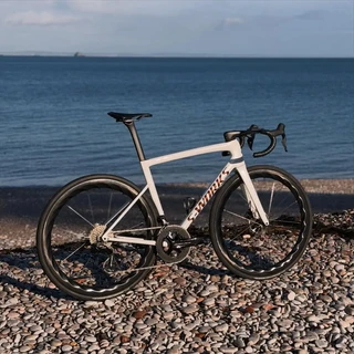 闪电公路车改装 轻约6.9kg