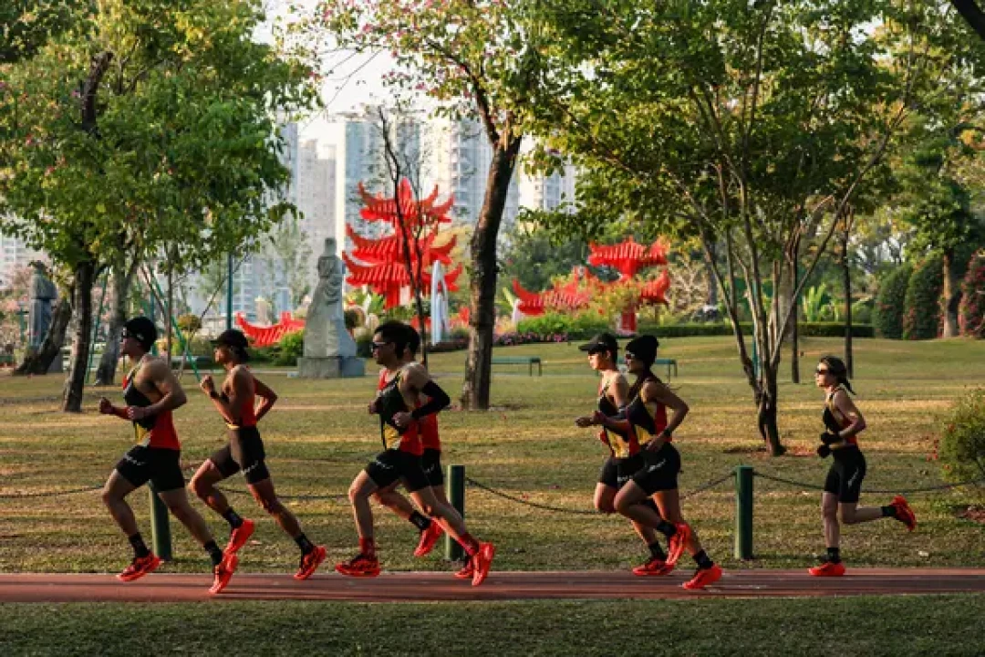 日常慢跑为主,最后2k交给它