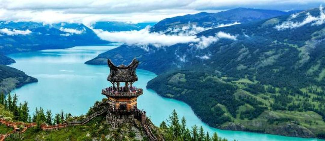 2026 新疆文旅放大招！超 20 个景区免费玩，这份清单请收好！