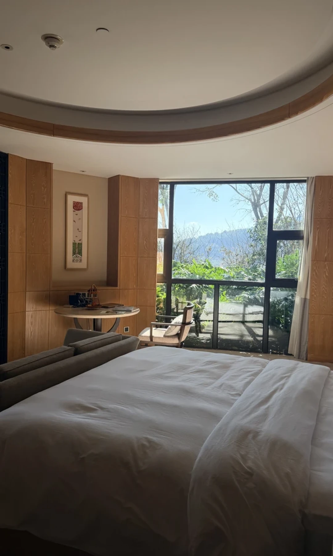 住两天倒送300块…