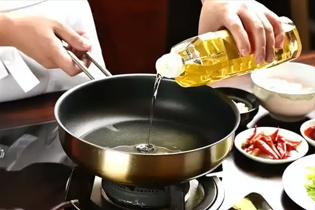 研究发现:食用油一换,每年癌死少一半,提倡吃3种油,建议收藏