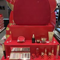 奢侈品牌节日限定款值得买吗？1000+用户观点大PK