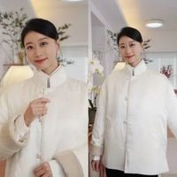 冬日衣橱：一件不含动物成分的棉服，暖至5°C的优雅