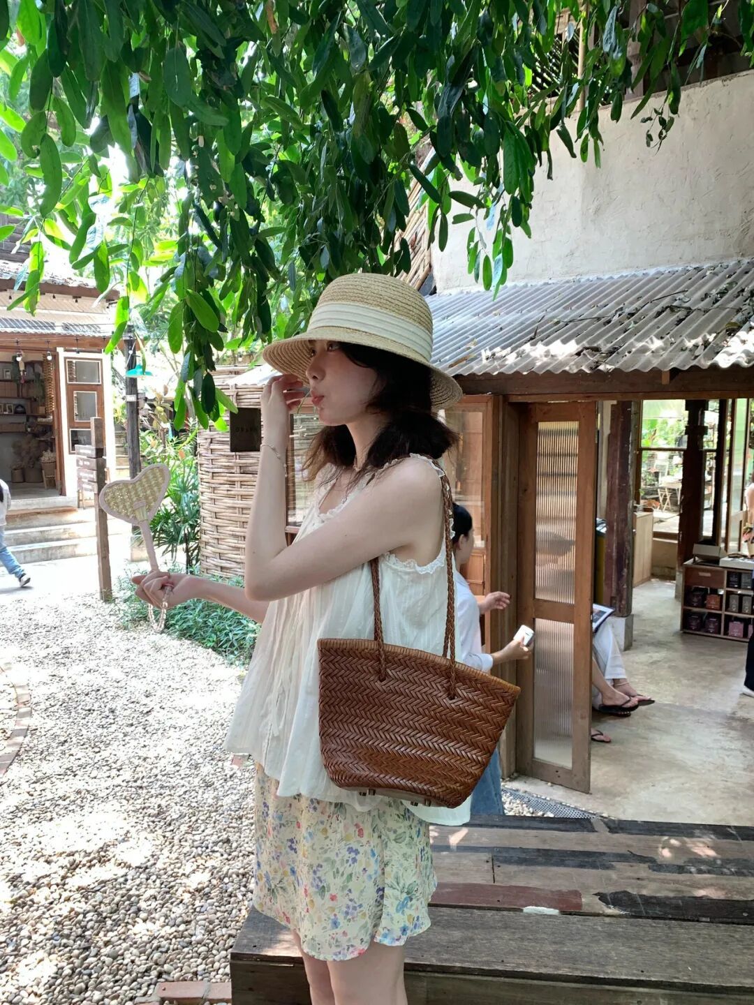 夏日松弛感穿搭|把清新感穿在身上