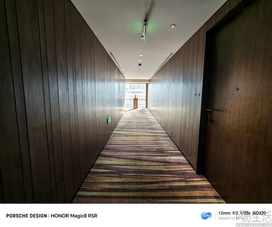 要“尊”还是要“强”？测过荣耀Magic 8 RSR有了答案