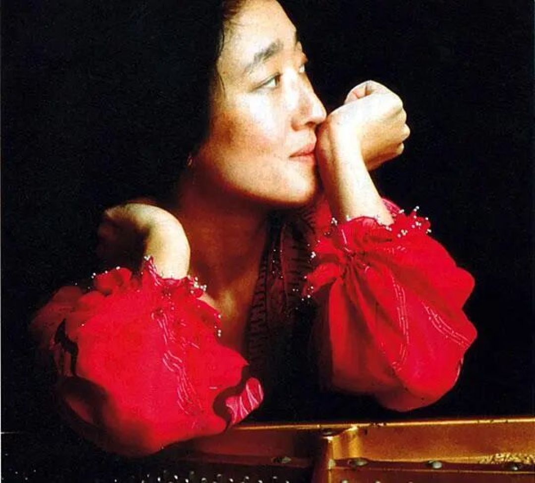分享 | “莫扎特专家”内田光子1974年初始录音首度CD化 | 莫扎特《第13&17号钢琴奏鸣曲》