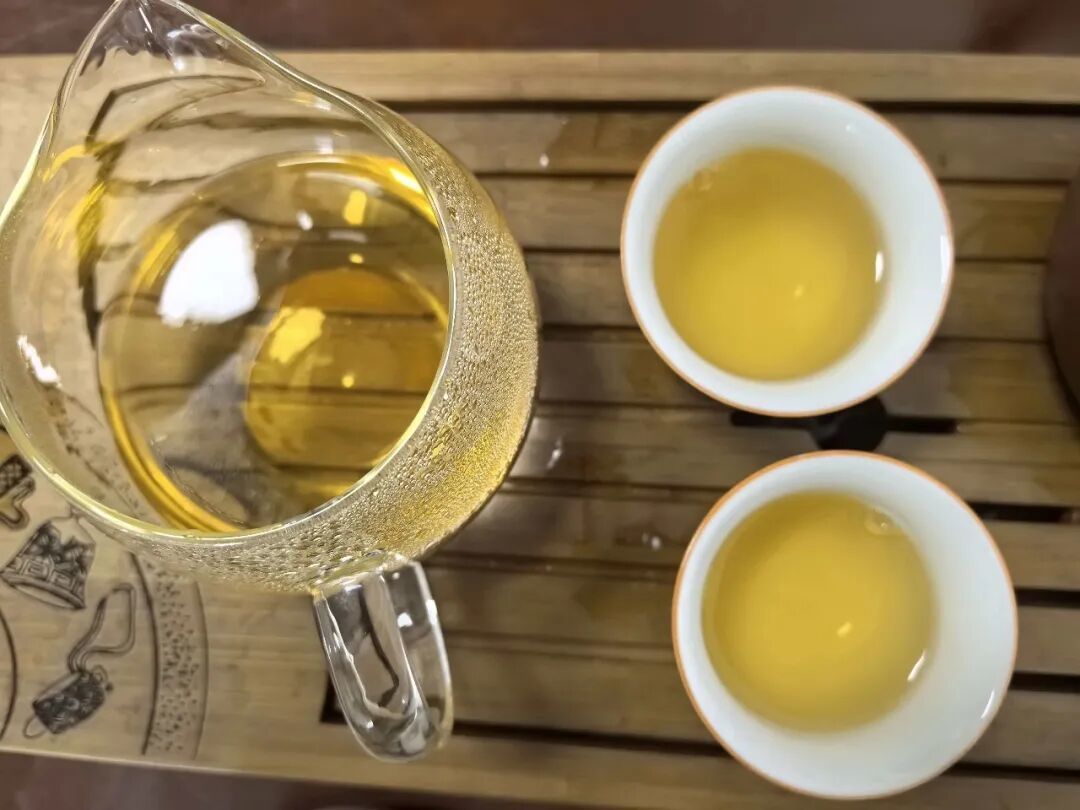 陈升号2026年“骏马载丰”生肖茶开汤小记