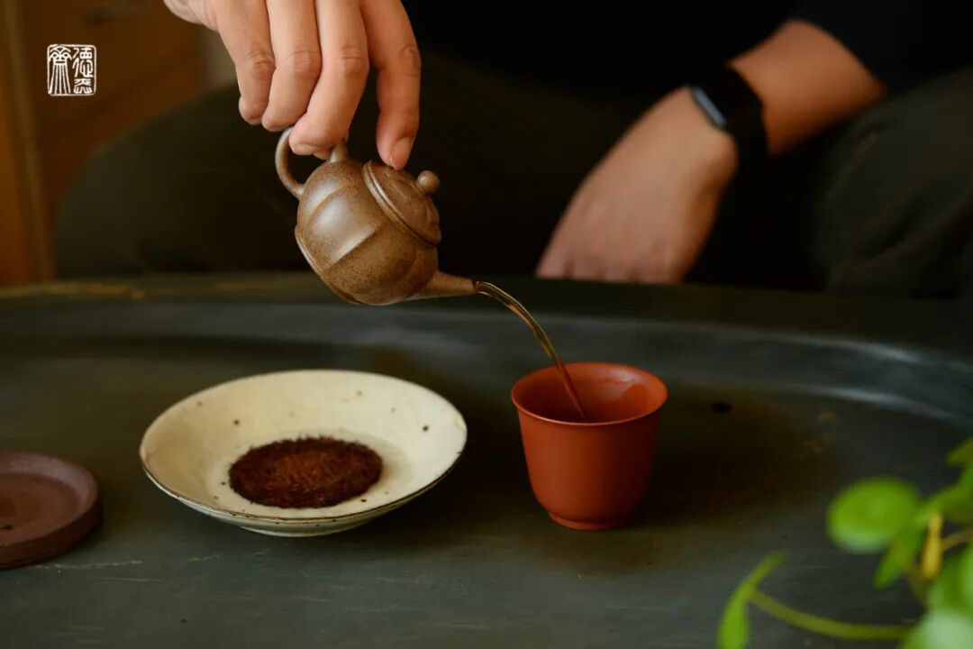 【闲鱼】高温窑变小菱花