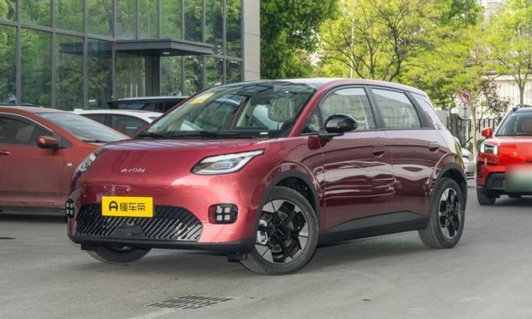 新车 纯电动小型车-最高续航500公里,埃安UT系列永冲锋版上市
