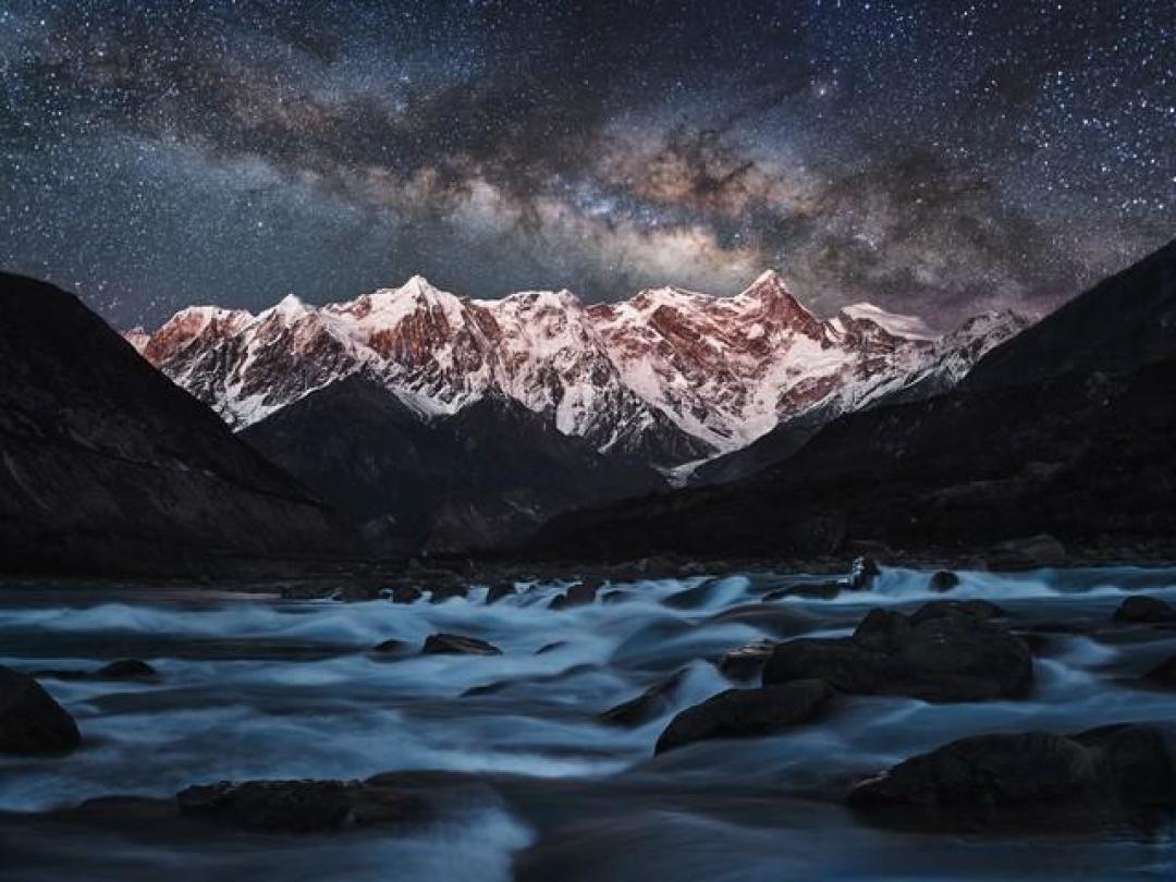 南极太冷冰岛太贵？家门口的古冰川才是旅行天花板！
